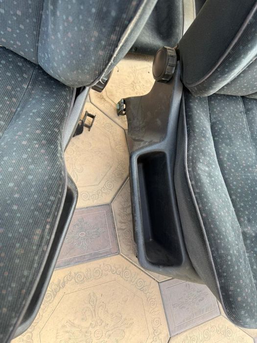 обшивки и сиденья пассат б 4