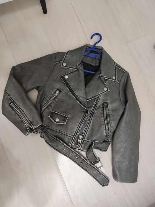 Продам косуху одевала пару раз