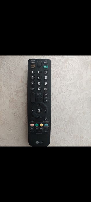 Телевизор марки  LG