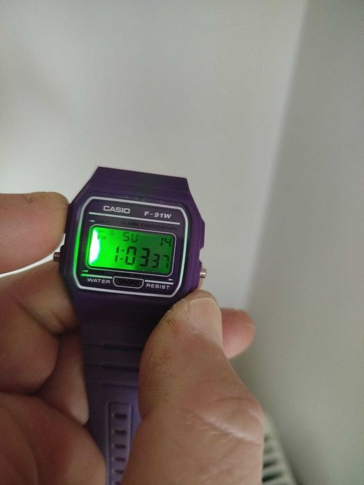 Casio ceas Casio F-91W digital cu alarmă, dată, lumină
