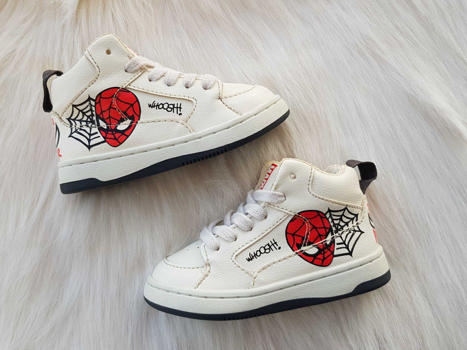 Детски кецове Спайдърмен на Zara №22