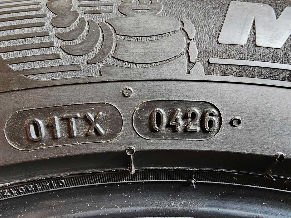 DOT 0426! Комплект премиум летни гуми Michelin E Primacy 225/55/19!