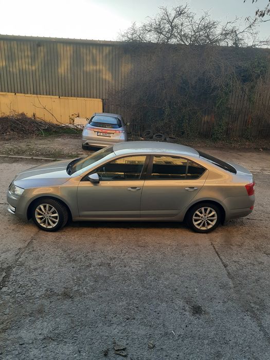 Шкода октавия III 1.2 tsi 105коня