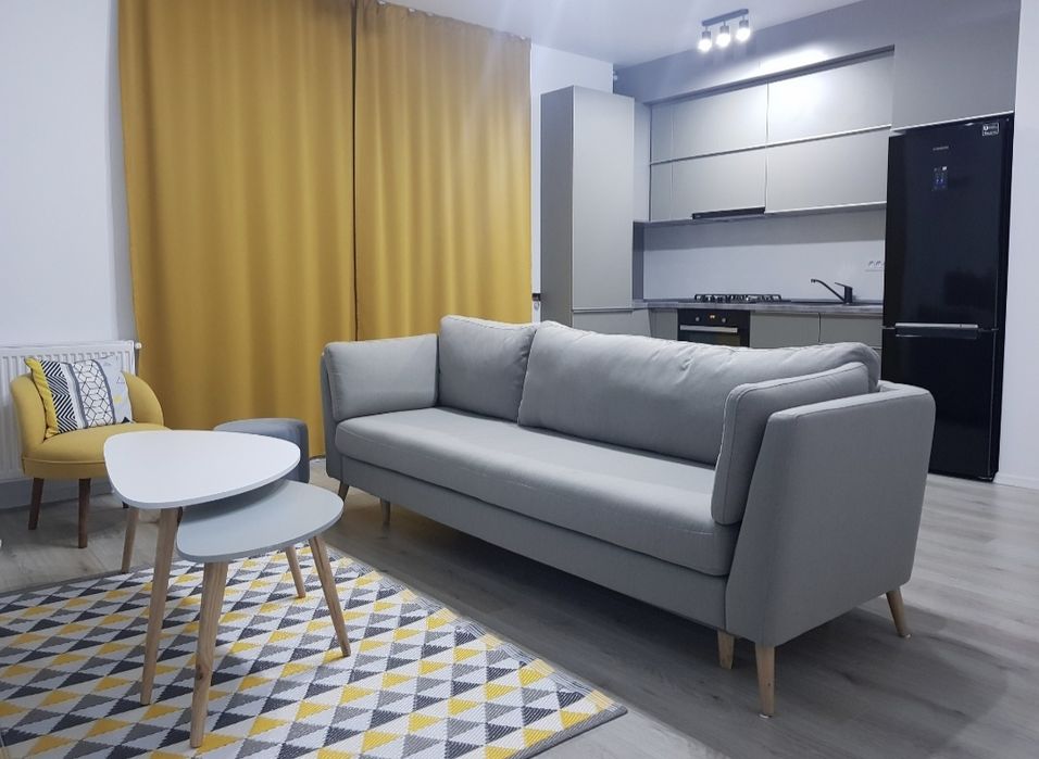 Inchiriez apartament 2 camere Mamaia Nord