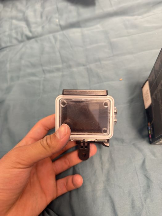 Action camera sotiladi !