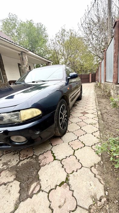 Продам машину mitsubishi galant