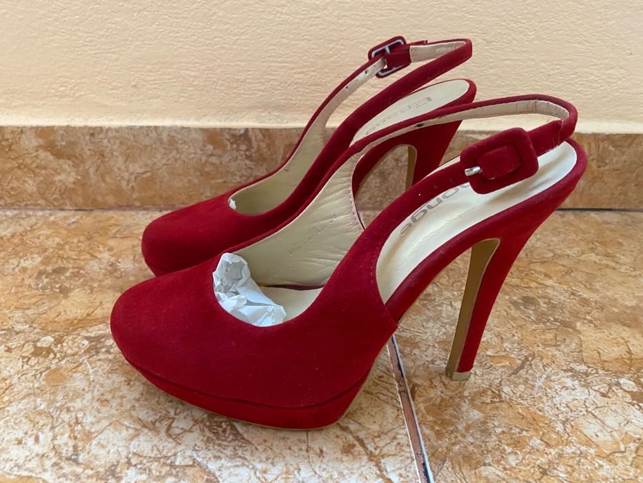 Vand pantofi/sandale m36