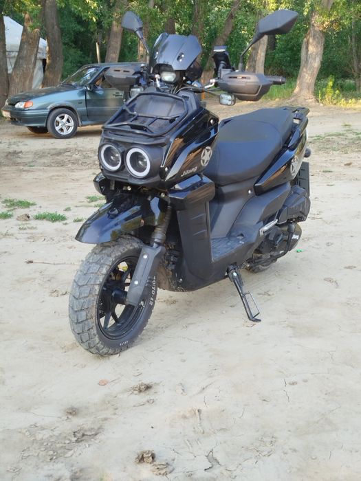 Продам Скутер Танк