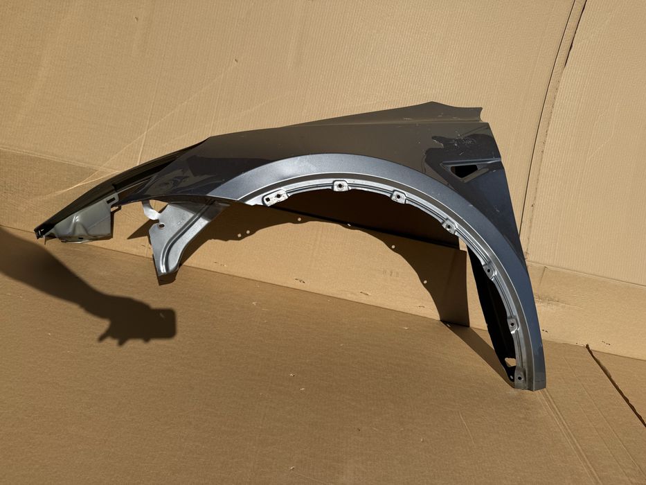 Калник Tesla Model Y - Ляв и Десен