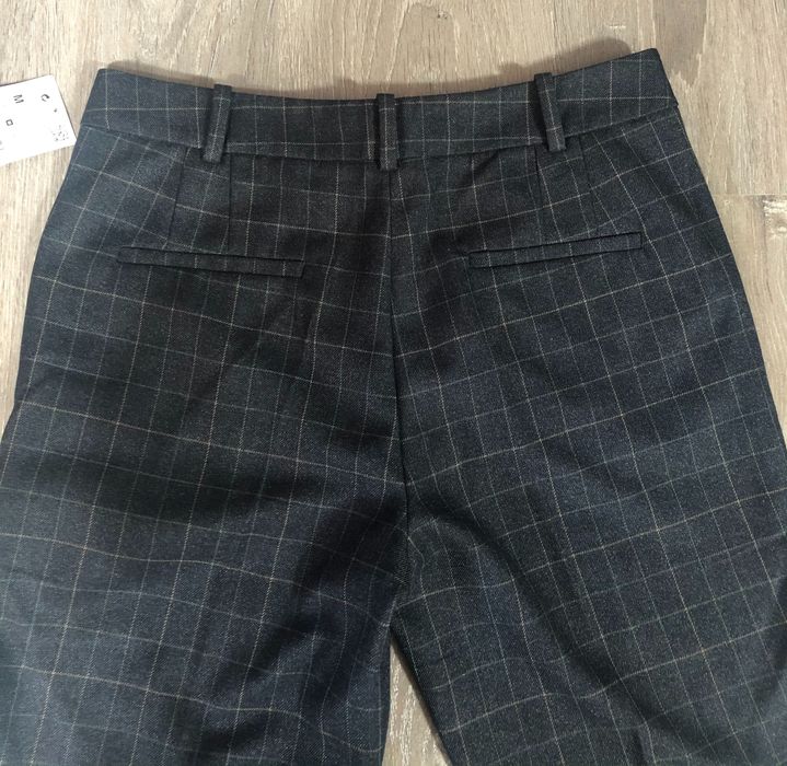 Pantaloni noi Zara mărime M pantaloni cu carouri pantaloni dungi Zara