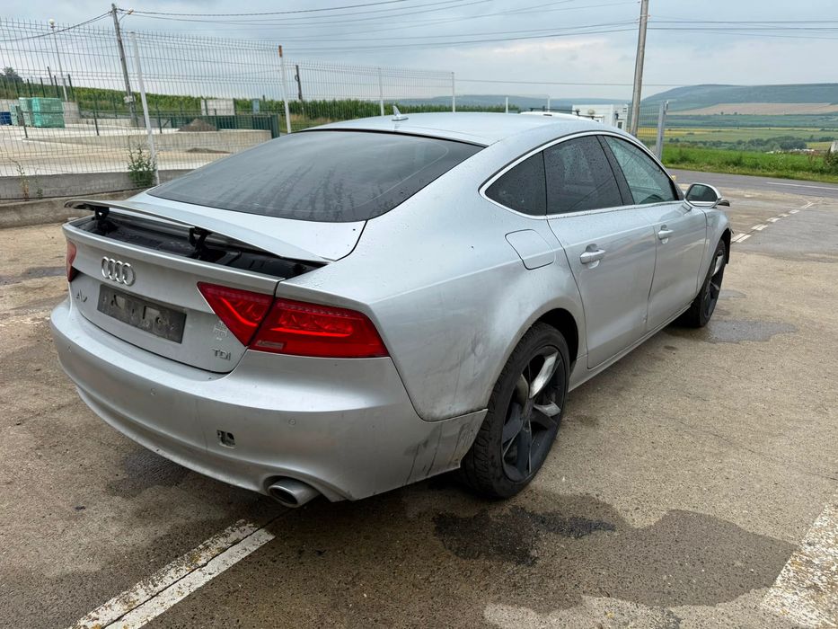 Dezmembrez Audi a7 2011 Argintiu - lx7w 3.0 tdi CLAB cutie automata NKP volan stanga