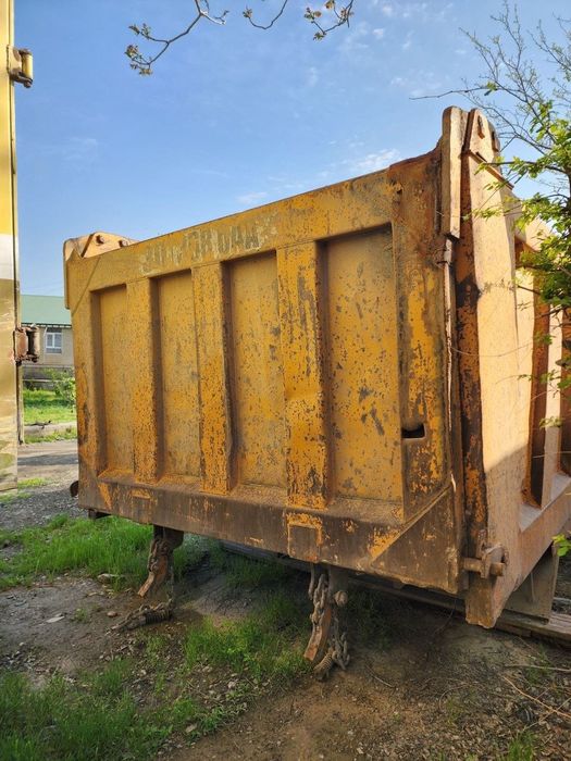 Kuzuf sotiladi kamplekt xolat zor