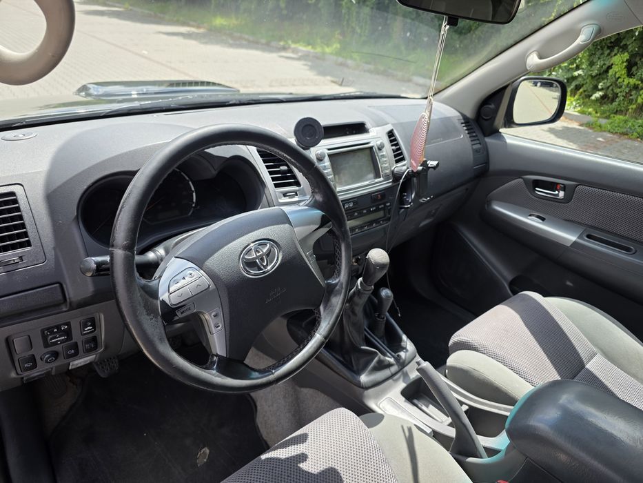 Toyota Hilux 3.0 D-4D, an 2012