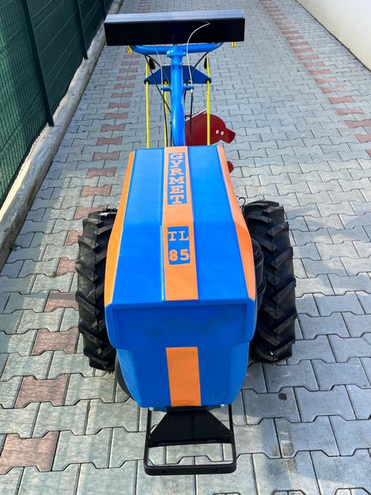 Motocultor vand sau schimb