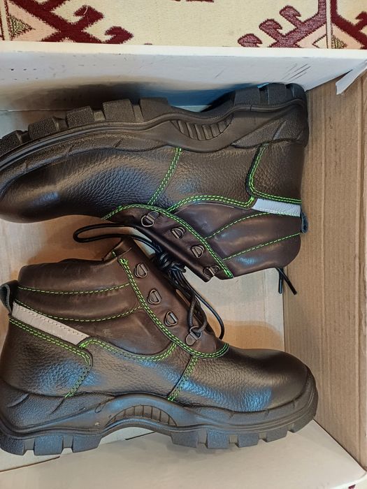 Продам ботинки производсвенные