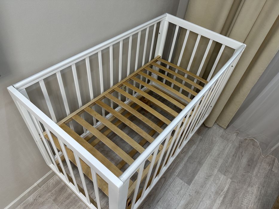 Детская кроватка MowBaby Lilla
