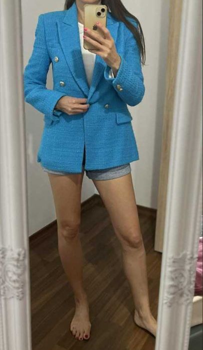 Стилно сако букле