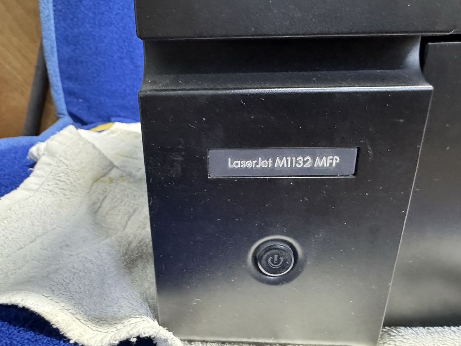 Продам принтер LaserJet M1132 MFP