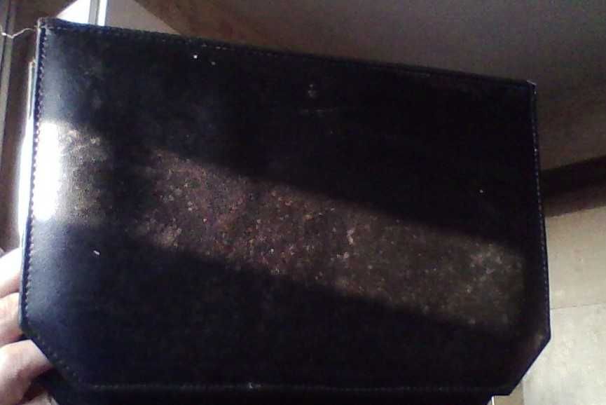 Дамска  чанта  ,естествена кожа ,цвят бял и черен