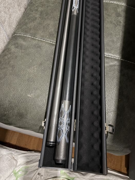 Бильярдный кий  bilyardniy kiy