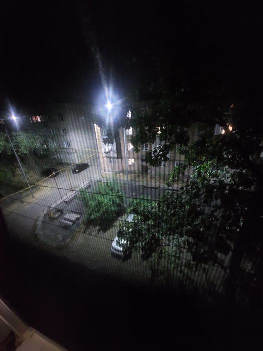 Возле додо пиццы