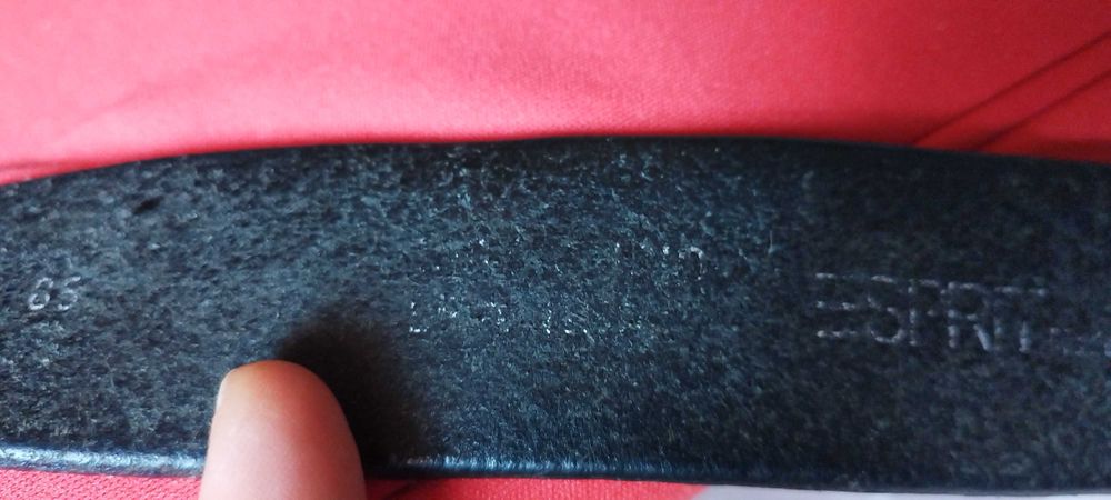 Curea neagra, groasa, unisex marimea: 85! Piele naturala cu mica uzura