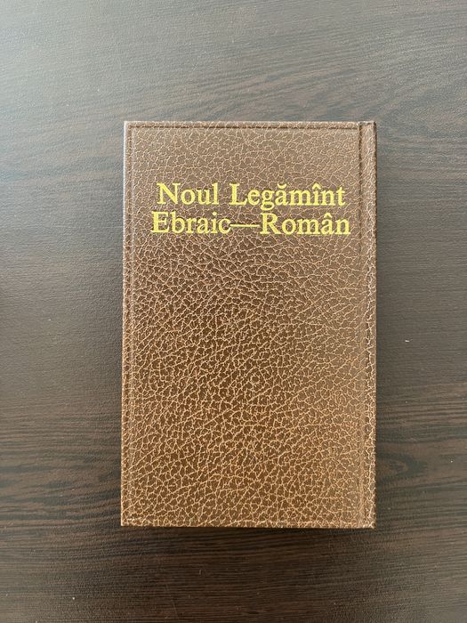 RARITATE: Noul Legământ Ebraic—Român (Bilingv) – Ediție de Import 1990