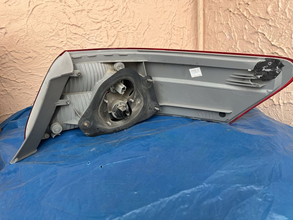 фонарь задний левый камри 40