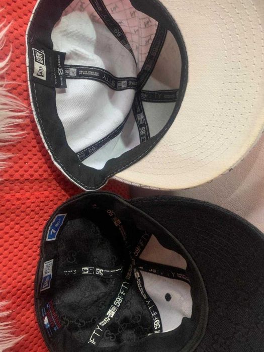 vand diferite modele de sepci snapback