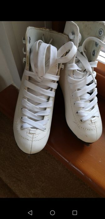 Фигурные коньки для девочки