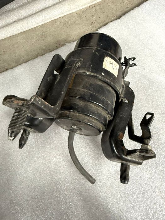 Подушки двигателя Camry 70 75 Камри 70 75