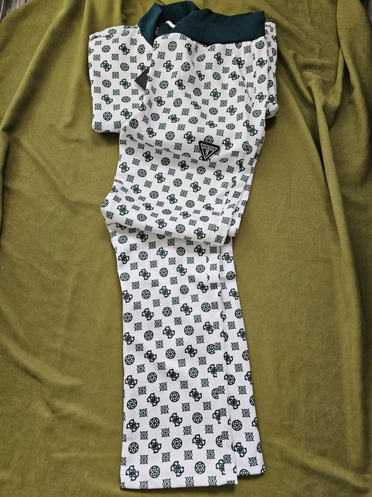 Уникален дамски комплект