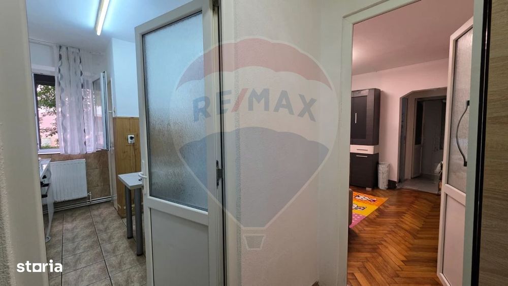 Apartament cu 2 camere de vanzare, parter, str. Predeal, Medias