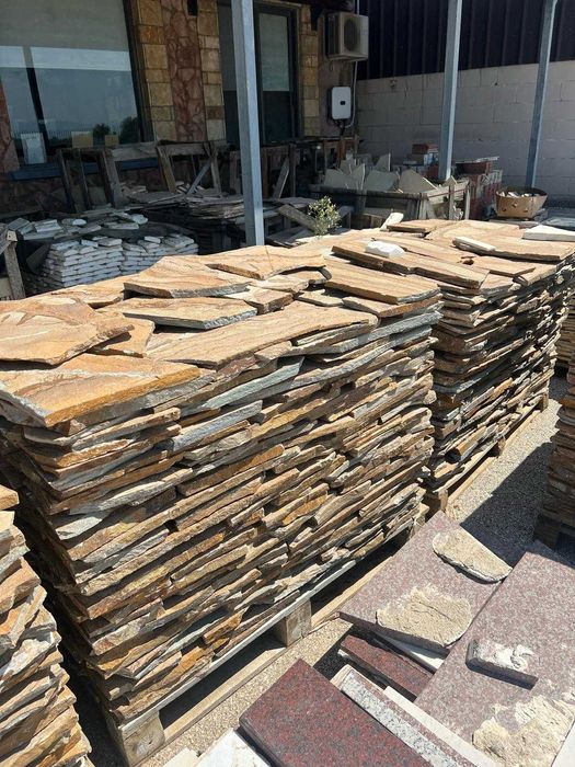 Piatra Naturala de Munte