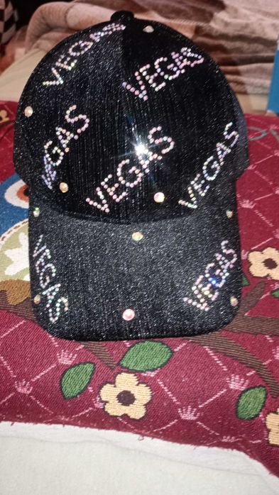 Шапка с козирка VEGAS
