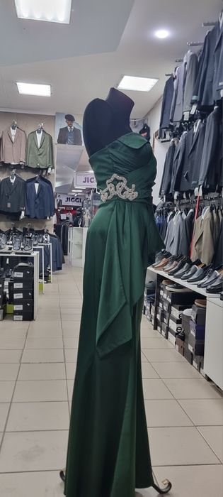 Вечернее  платье