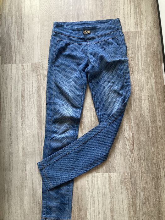 Дамски панталон Lucy