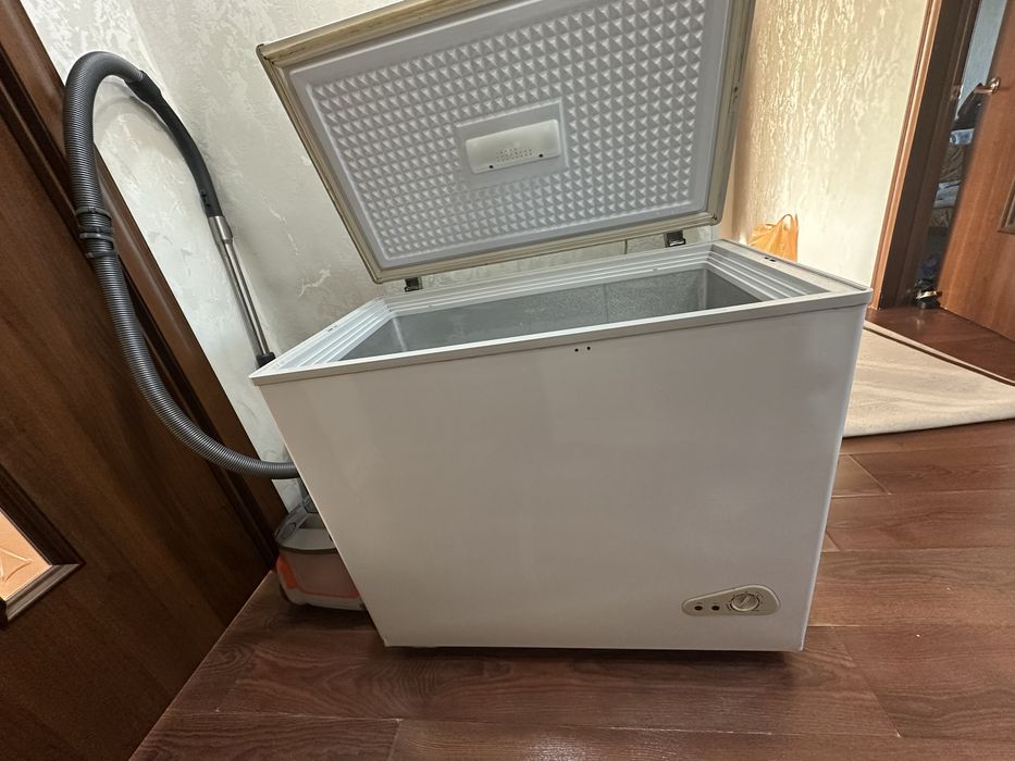 Морозильник лари объем 210