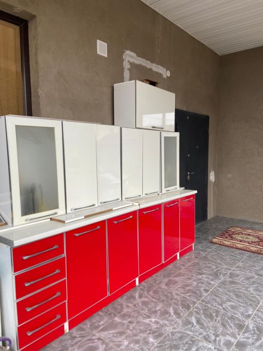 Продаётся кухонная гарнитура