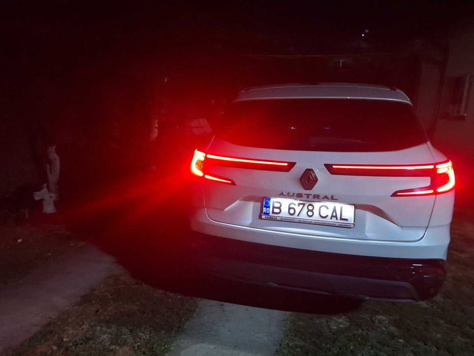 Renault Austral mild-hybrid 160CP automat