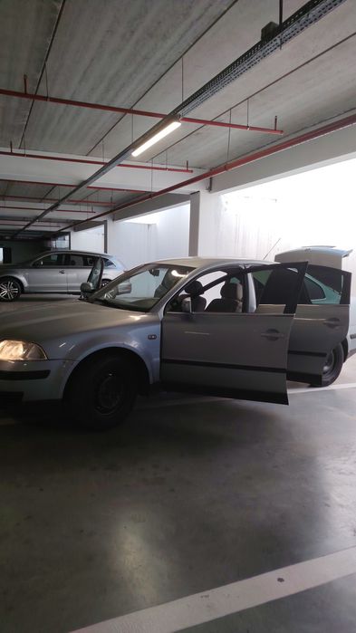 VOLKSWAGEN Passat 2003 — imagine 2