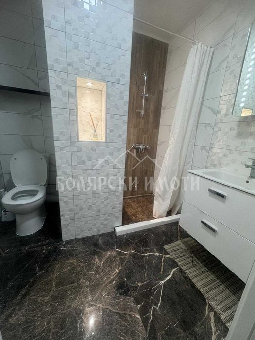 Продава се Тристаен апартамент в Обзор - 100 кв.м за 1750 €/кв.м - Снимка #2