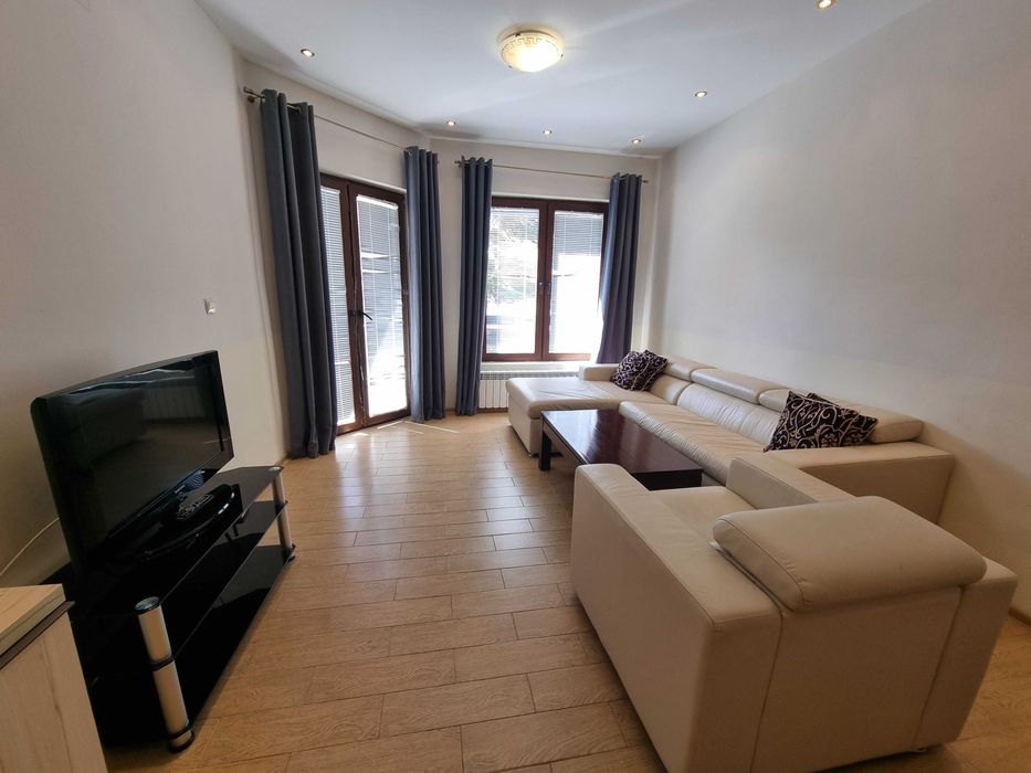 Двустаен апартамент за продажба в затворен комплекс до лифта в гр. Банско