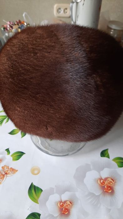 Продам Норковую шапку