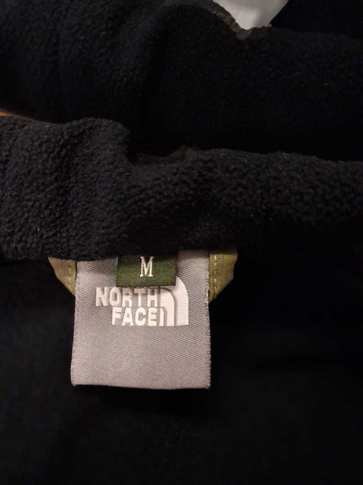 Лёгкая куртка The North Face, размер M