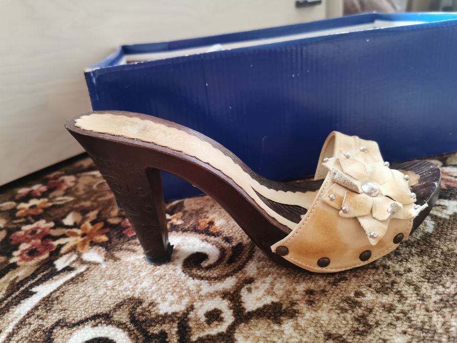 Обувки- ежедневни и официални