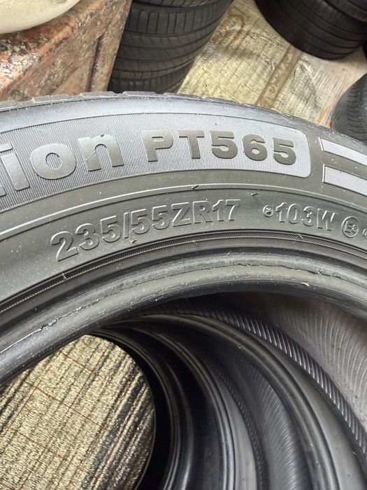 PETLAS balon sotiladi 235/55/17