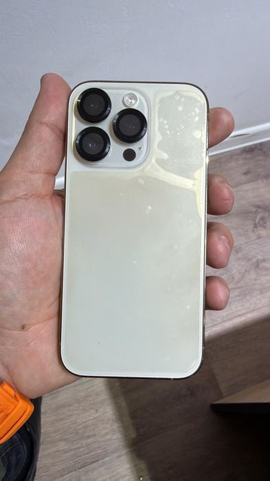 Iphone 14 pro 256gb 74акб