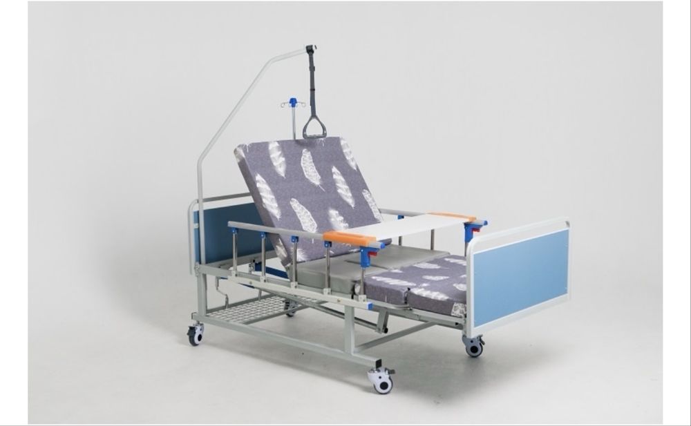Медициүская кровать