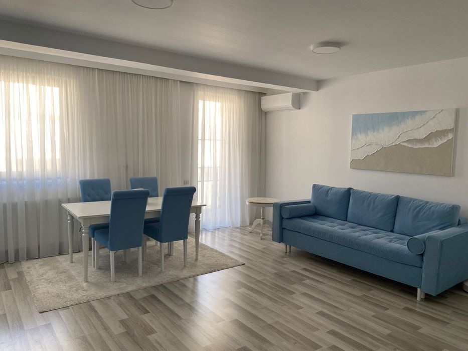 Vand apartament cu doua camere situat intr-una dintre cele mai frumoase zone din Alba Iulia cu loc de parcare suprateran inclus